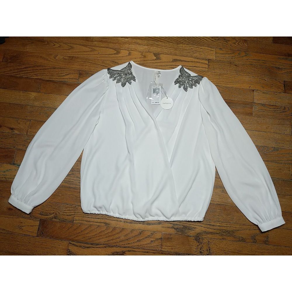Bellatrix Semi Sheer‎ White Long Sleeve Flowy V Neck Blouse Women's MEDIUM Bling